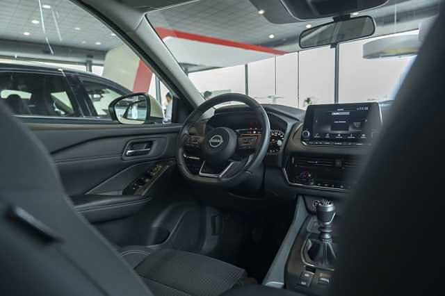 Nissan QASHQAI 1.3DIG-T 140CV ACENTA 2WD MT MHEV E6D-F QASHQAI 1.3DIG-T 140CV ACENTA 2WD MT MHEV E6D-F