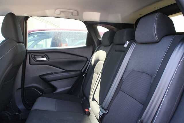 Nissan QASHQAI 1.3DIG-T 140CV N-CONNECTA 2WD MT MHEV E6D-F QASHQAI 1.3DIG-T 140CV N-CONNECTA 2WD MT MHEV E6D-F