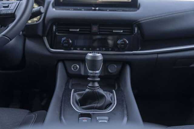 Nissan QASHQAI 1.3DIG-T 140CV N-CONNECTA 2WD MT MHEV E6D-F QASHQAI 1.3DIG-T 140CV N-CONNECTA 2WD MT MHEV E6D-F