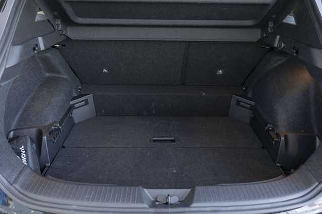 Nissan QASHQAI 1.3DIG-T 140CV N-CONNECTA 2WD MT MHEV E6D-F QASHQAI 1.3DIG-T 140CV N-CONNECTA 2WD MT MHEV E6D-F
