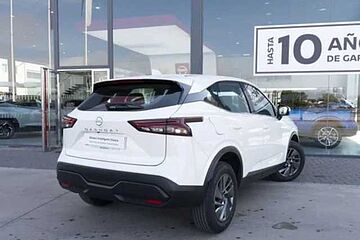 Nissan QASHQAI 1.3DIG-T 140CV ACENTA 2WD MT MHEV E6D-F QASHQAI 1.3DIG-T 140CV ACENTA 2WD MT MHEV E6D-F BLANCO SOLIDO
