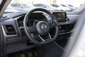 Nissan QASHQAI 1.3DIG-T 140CV ACENTA 2WD MT MHEV E6D-F QASHQAI 1.3DIG-T 140CV ACENTA 2WD MT MHEV E6D-F BLANCO SOLIDO